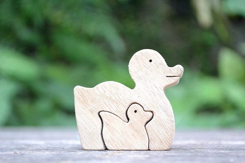 Ibi Duck Ibi Ibi Duck. handmade woodwork - Items for Display - Wood 
