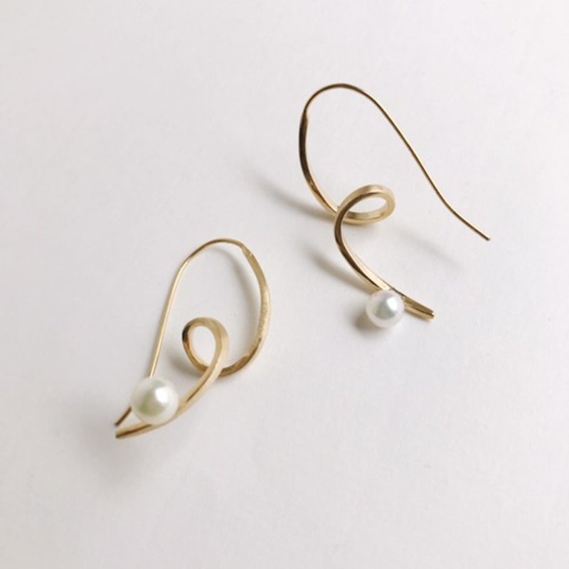 Infinity Earrings Gold - ต่างหู - โลหะ 