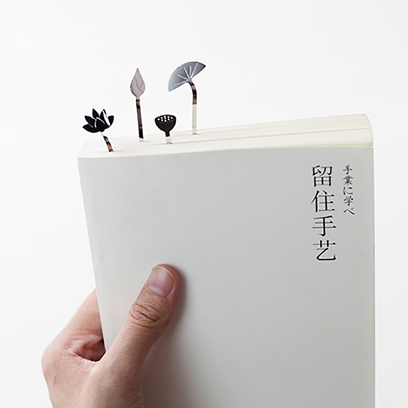 Design rain lotus series bookmark Stainless Steel 2 envelopes in the palm of your hand - ที่คั่นหนังสือ - โลหะ สีเงิน