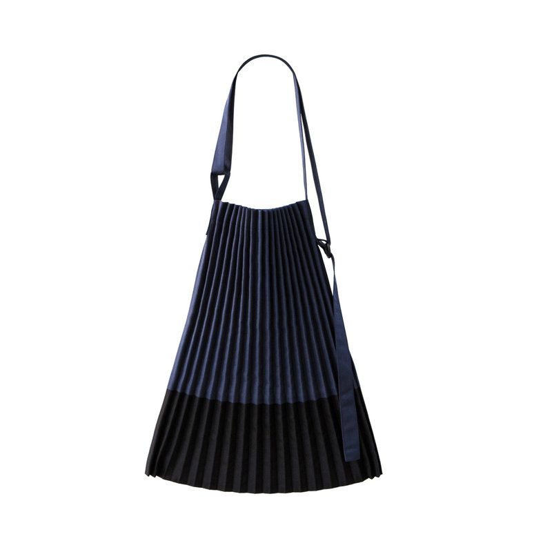 Errorism * Pleated colour blocking 2 way(s) bag - กระเป๋าแมสเซนเจอร์ - วัสดุกันนำ้ 