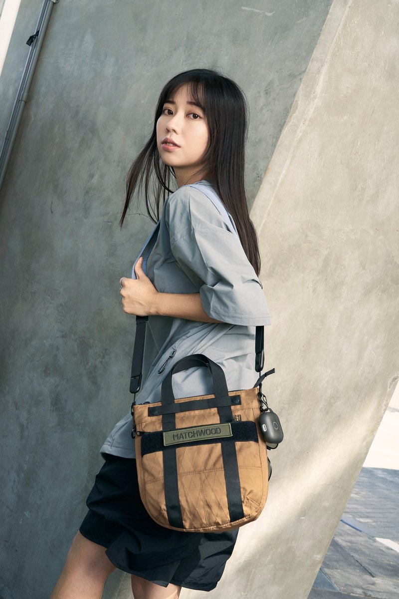 Cruise Shoulder Bag (S)半月型 肩背包 手提包 小物包 側背包 - 側背包/斜背包 - 其他材質 黑色