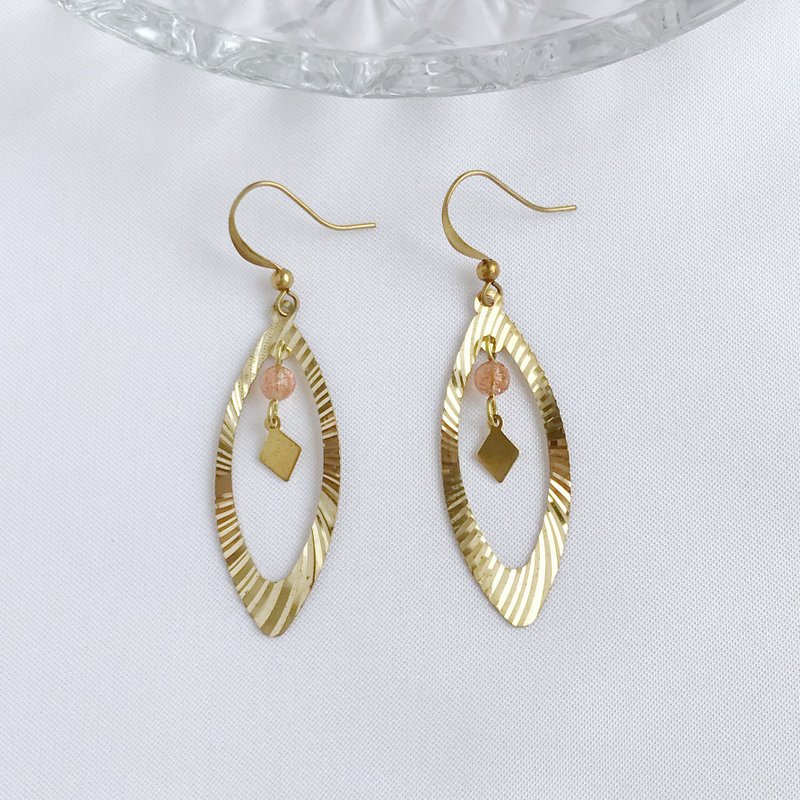 Classic features. Natural Gold Sun Bronze Handmade Drop Earrings Relieve Stress and Worry - ต่างหู - ทองแดงทองเหลือง สีทอง