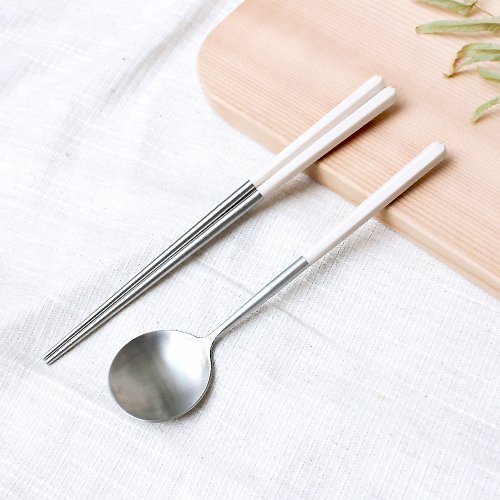 台箸Kuaizh 創意六角好筷匙餐具組1組入-象牙白