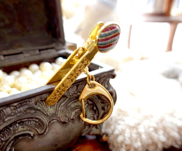 Gold painted beads bag inner bag clip lock key chain key ring Japanese  high-end second-hand vintage jewelry - Shop Mr.Travel Genius Antique shop  Keychains - Pinkoi