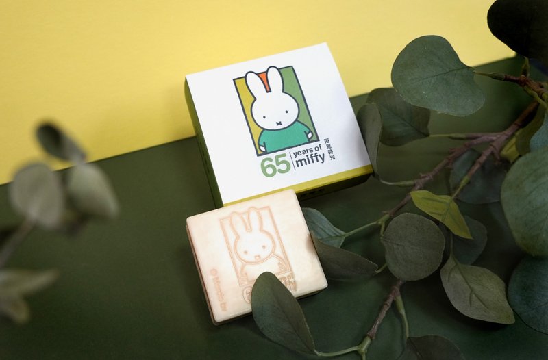 miffy x 大春煉皂 . 浴見時光 . 經典米萃【大春煉皂DACHUN】120g - 肥皂/手工皂 - 植物．花 白色