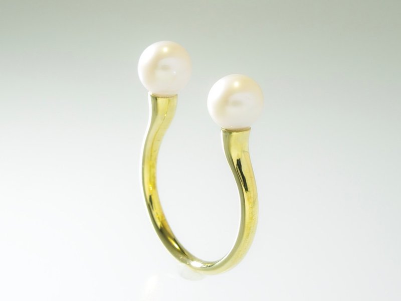 Japan Quality | NUDE Ring Garden Eel Brass×Pearl - 戒指 - 其他金屬 金色