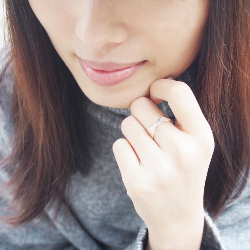 Aliko Chen Jewelry 扭轉造型純銀戒指
