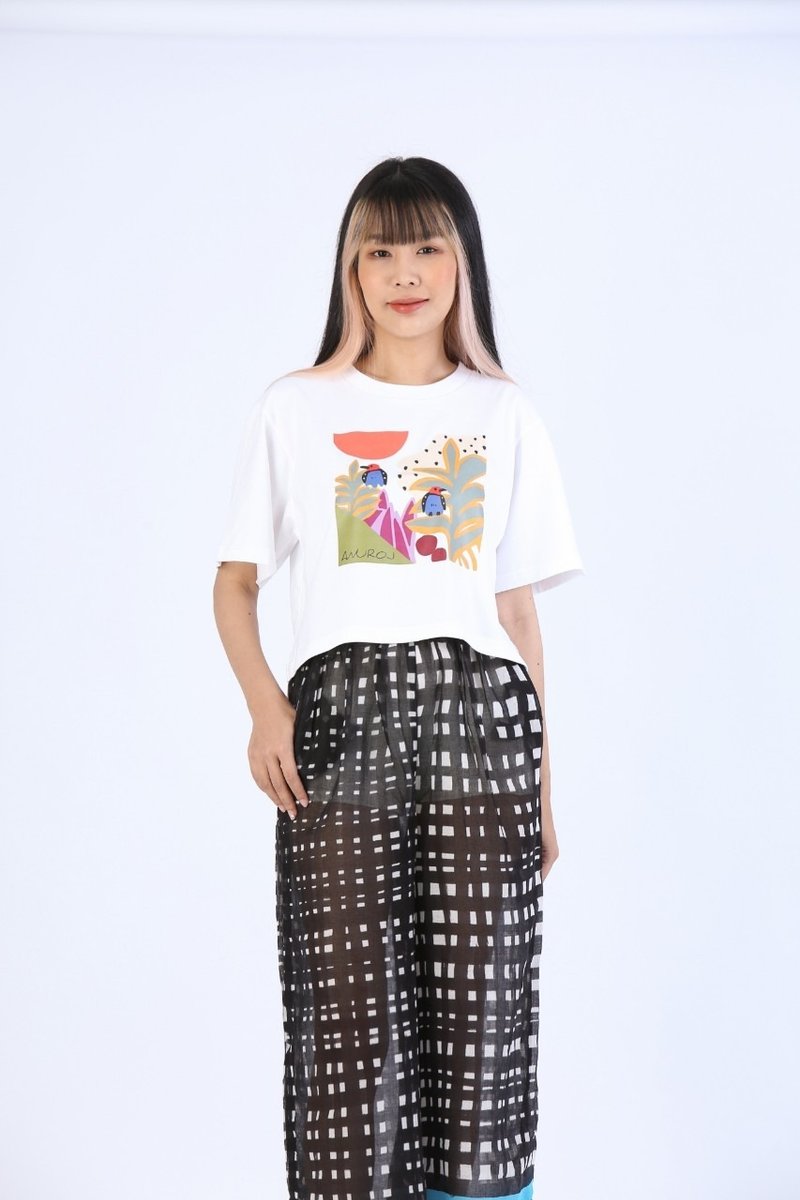 T-Shirt Crop Cotton Digital Print Screen - 女上衣/長袖上衣 - 棉．麻 白色