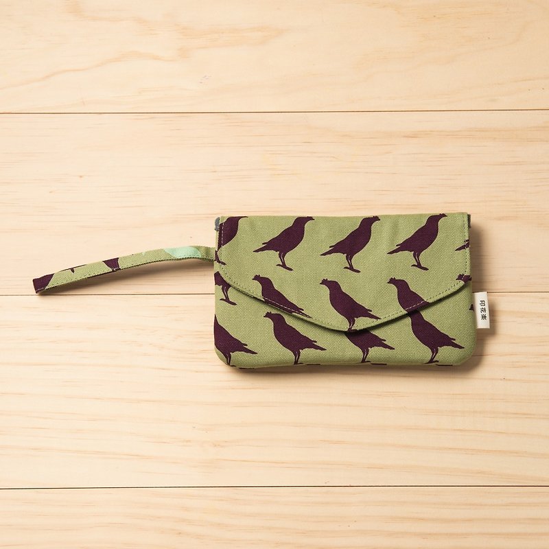 Smart Phone Purse/Crested Myna No.5/Puple & Olive - กระเป๋าถือ - ผ้าฝ้าย/ผ้าลินิน สีเขียว