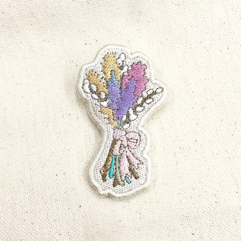 [Accessories] Language of Flowers | Embroidery Brooch_Taiwanese Designer Original Illustration Accessories Available in Colors - เข็มกลัด - กระดาษ หลากหลายสี