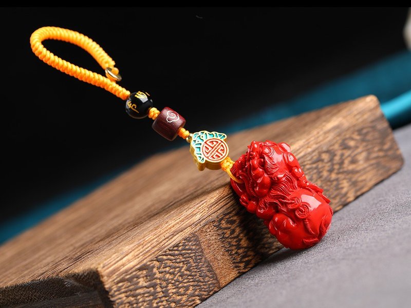 Natural raw mineral cinnabar fine red sand Pixiu bag hanging key hanging cinnabar content is as high as 95% or more - Keychains - Gemstone 