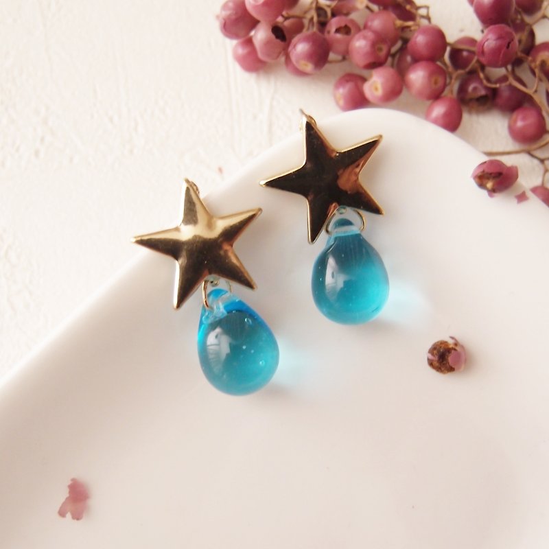 blue. Things about the stars. Clip Earrings, Pin Earrings-Surprise at the end of the year - ต่างหู - โลหะ สีน้ำเงิน