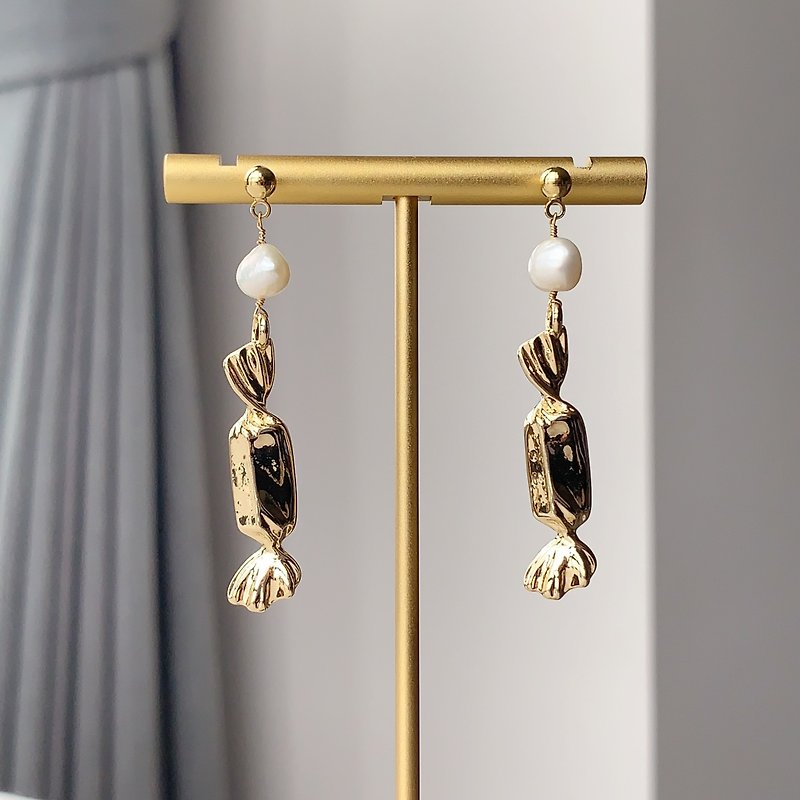 Yuan Cuèi - Freshwater Pearl, 14K Gold Earrings - Earrings & Clip-ons - Pearl Gold