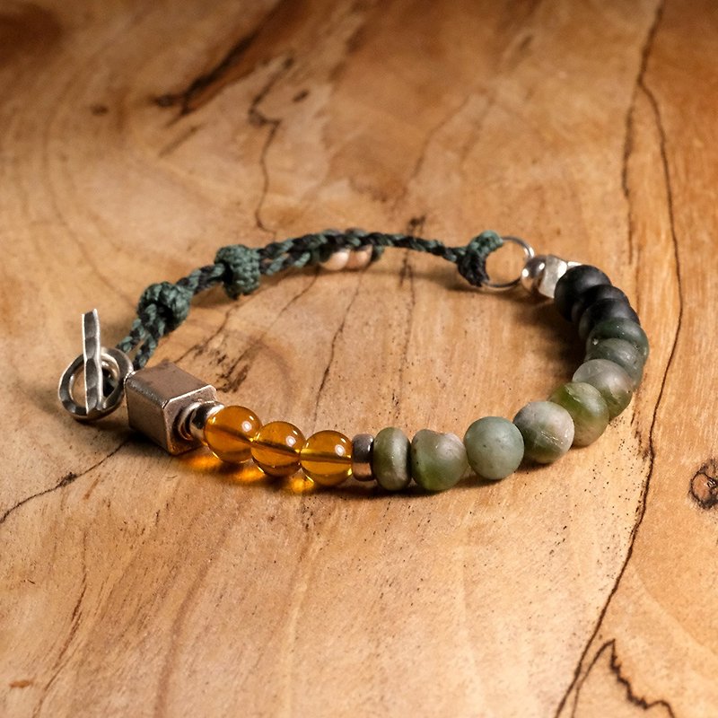 [Made by Koiwa] Pure-Green Tourmaline Rolling Stone Raw Ore Hand Beads/Amber - Bracelets - Other Materials 