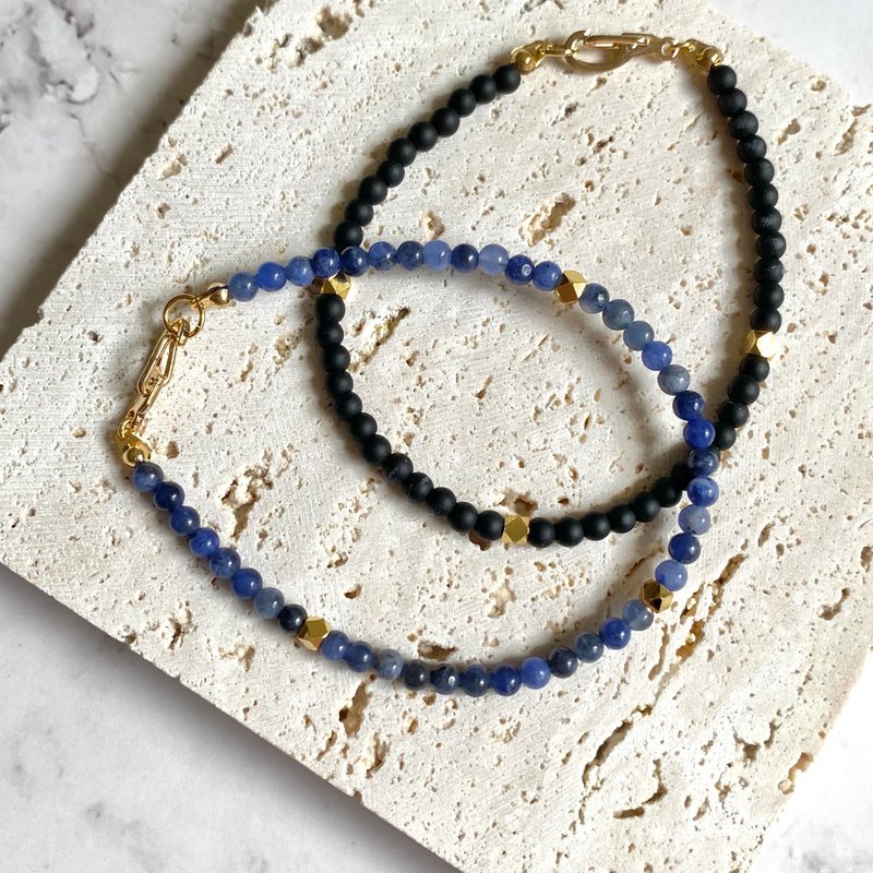 Pebbles are | blue-veined matte black onyx Stone| natural stone bracelet - สร้อยข้อมือ - หิน สีน้ำเงิน