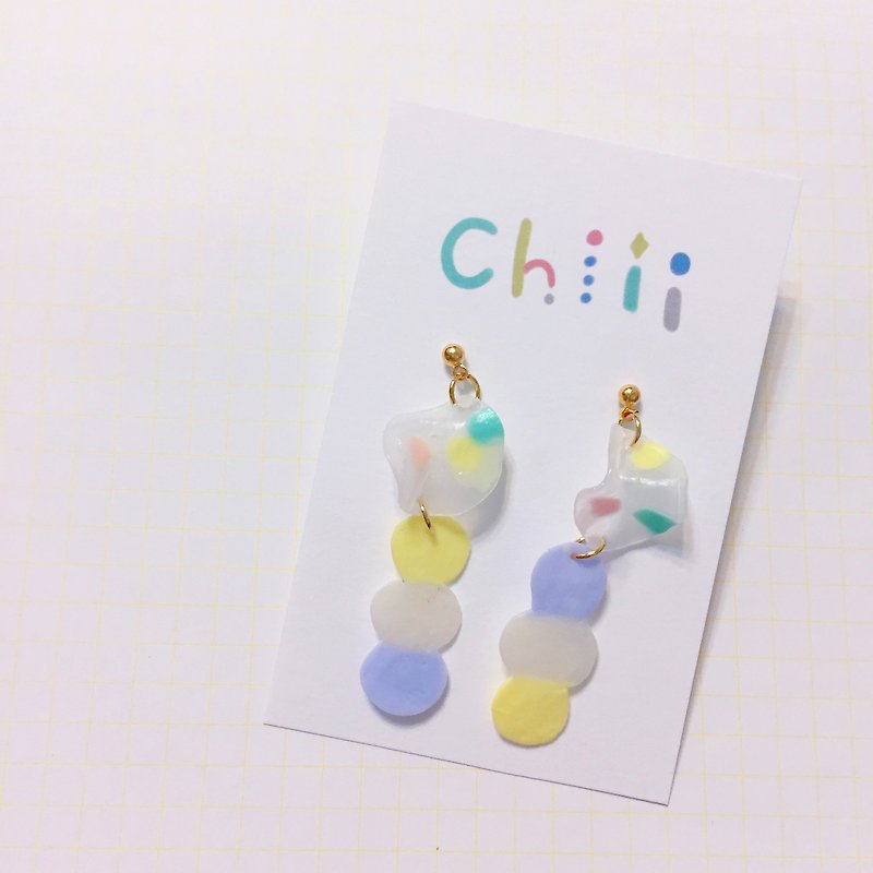 Bubble gum chic clip type/pin earrings - ต่างหู - พลาสติก 