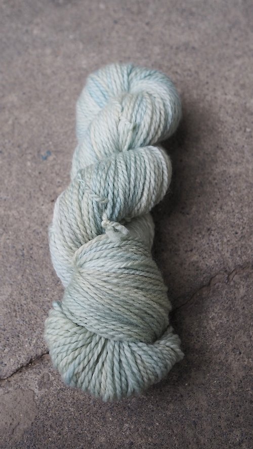 Rita617 超水洗藍面羊毛-手染粗線-霜綠(Aran yarn)