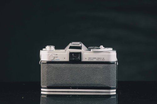 Canon FX フィルム一眼レフカメラ 50mmレンズ付き Canon FX | 東京カメラリペア