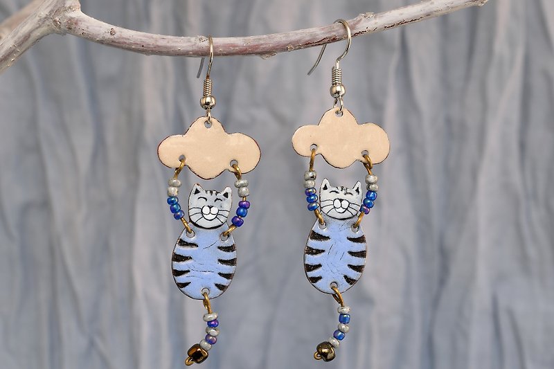 Enamel Earrings, Cat Earrings, Cloud And Cats, Enamel Jewelry, StripedCat, - ต่างหู - วัตถุเคลือบ สีน้ำเงิน