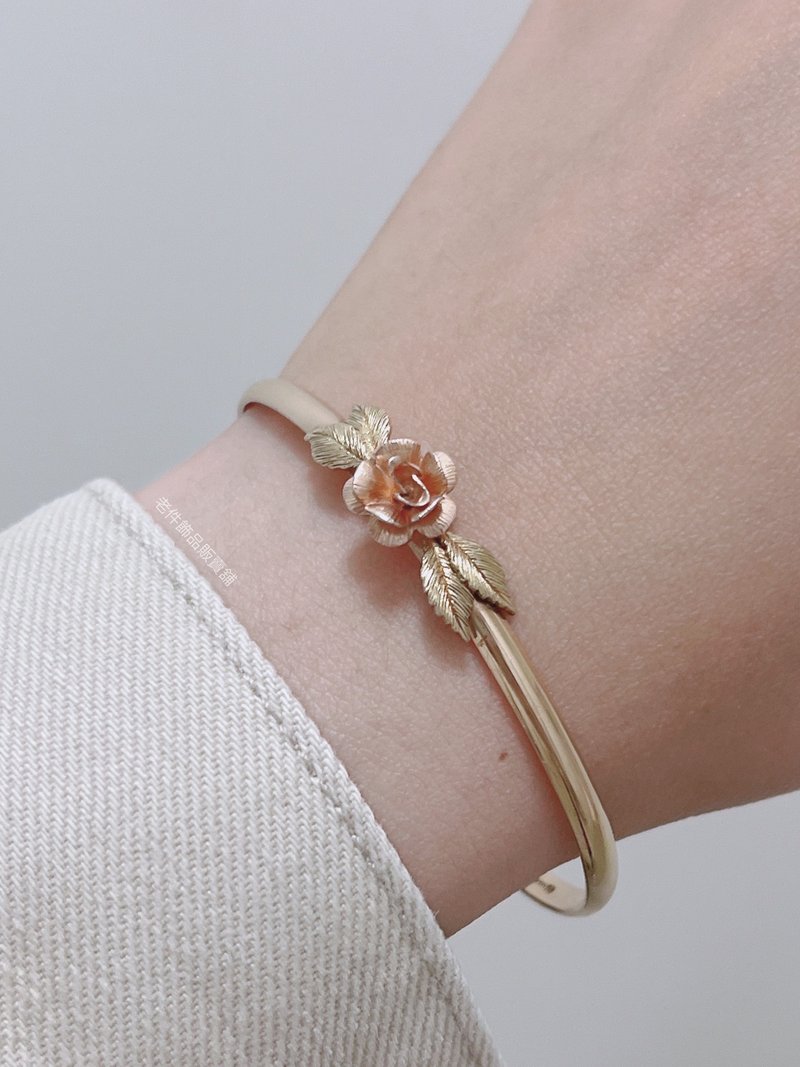 Krementz 14K gold rose leaf elegant bracelet - สร้อยข้อมือ - เครื่องประดับ สีทอง