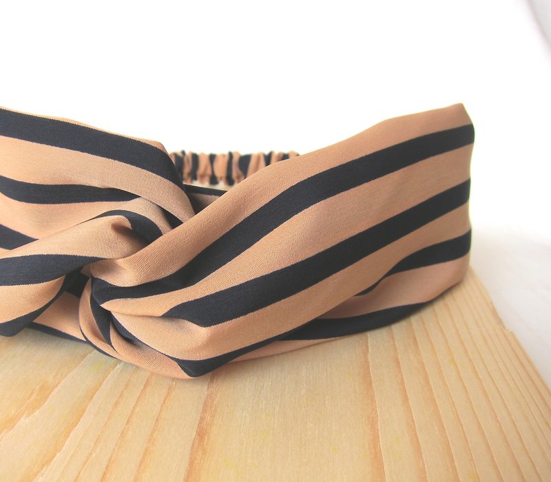 Ms.Brown Elastic hair band - Hair Accessories - Polyester Brown