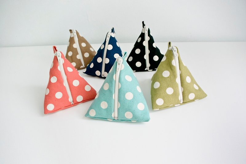 Triangular Handmade Modern Bag,color,Purse - กระเป๋าใส่เหรียญ - ผ้าฝ้าย/ผ้าลินิน หลากหลายสี