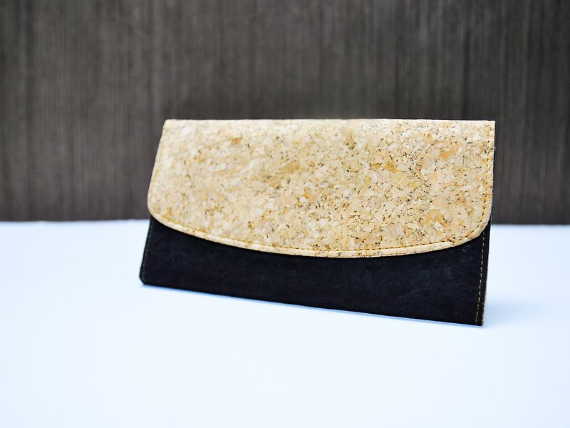 Cork Long Wallet Women Clutch Purse bags with Zipper inside phone wallet - กระเป๋าสตางค์ - ไม้ สีดำ