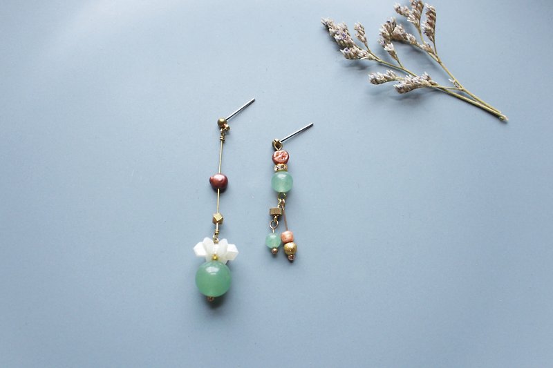 Floating flower Fern Green - earrings pierced earrings clip-on earrings - Earrings & Clip-ons - Copper & Brass Green