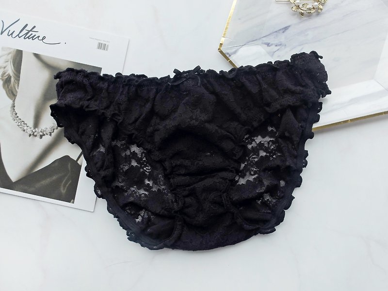 【Popular Classics】Puff Pants・Rachel Lace・Low Waist Briefs・Made in Taiwan - Women's Underwear - Nylon Black