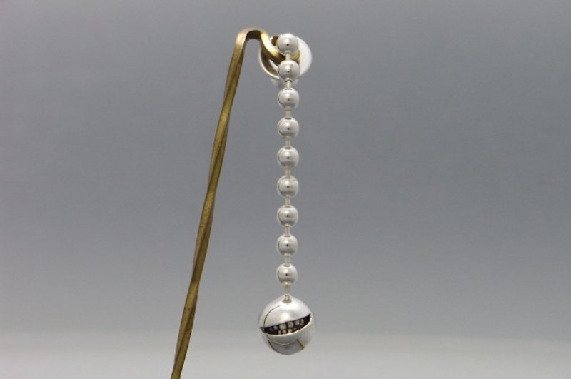 smile ball chain Pierce1 (s_m-O.24) ( 微笑 銀 穿孔耳环 ) - Earrings & Clip-ons - Other Metals Silver