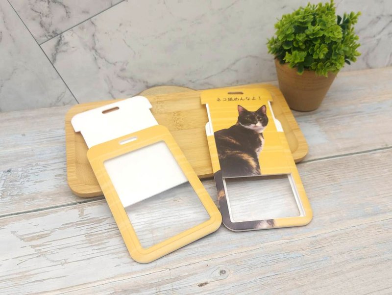 Don’t underestimate the cat-hard shell slide card holder - ที่ใส่บัตรคล้องคอ - พลาสติก 