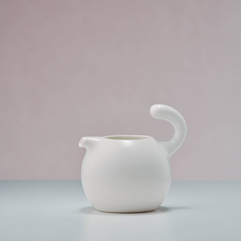 Bird Tit - matte goose yellow glaze cup/tea sea - Teapots & Teacups - Porcelain Yellow