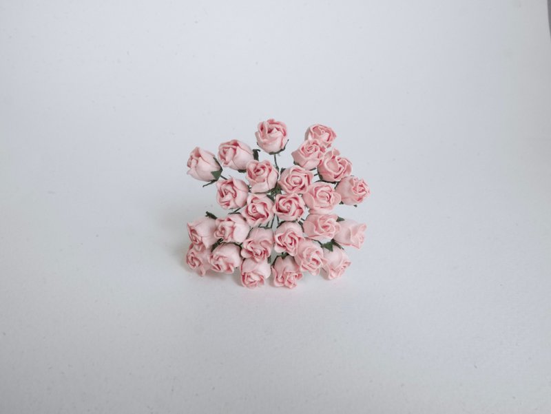 Paper flower, 25 pieces, size 1 x1.2  cm. budding rose flower, pale peach color. - Other - Paper Pink