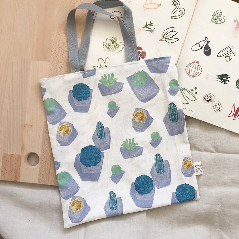 Simple tote bag/shopping bag  -  White potted plant - Handbags & Totes - Cotton & Hemp White