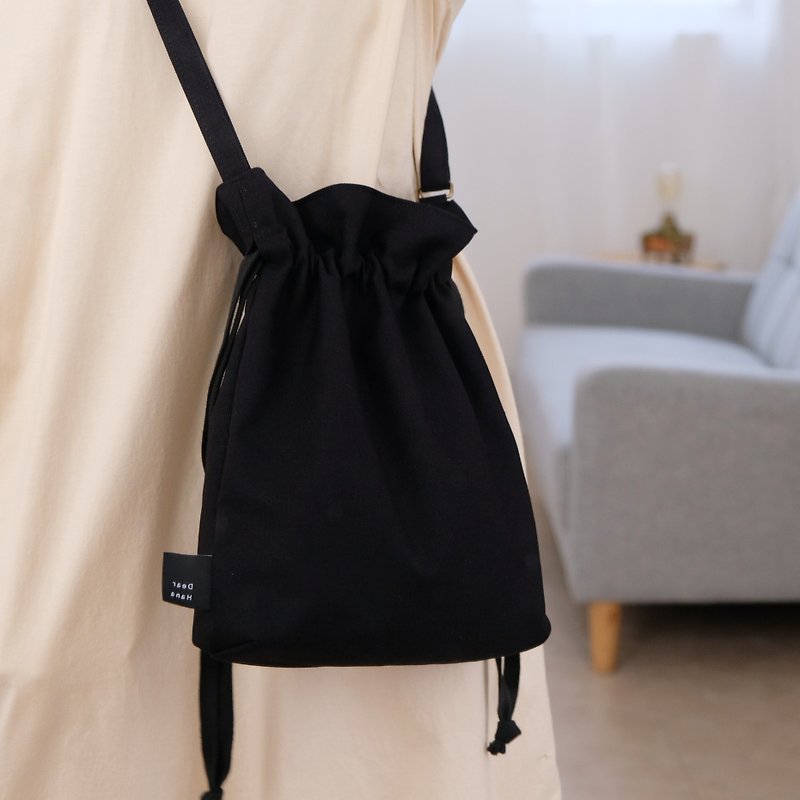 Bamboo Charcoal Xiao Long Bao - Messenger Bags & Sling Bags - Cotton & Hemp Black