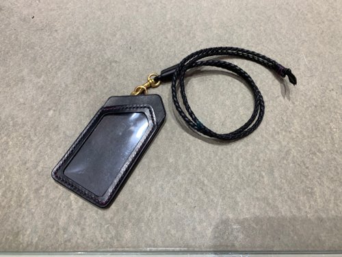 LouisRay Leather 純手工縫製皮件 純手工製證件套加鏈條皮革編織黃銅五金免費刻字