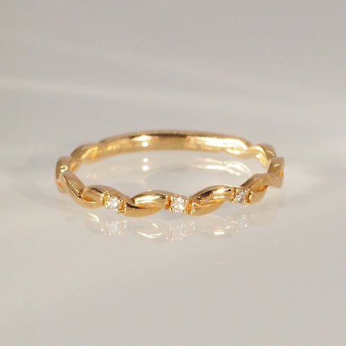 IRIZA Jewellery 18K金三重鑽石扭紋戒指 18K Gold The Trio Diamond Twist Ring
