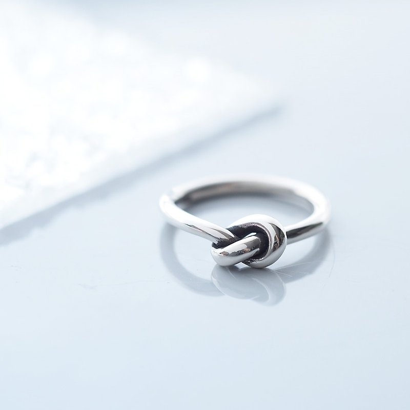 Knot ring Silver 925 - แหวนทั่วไป - โลหะ สีเงิน