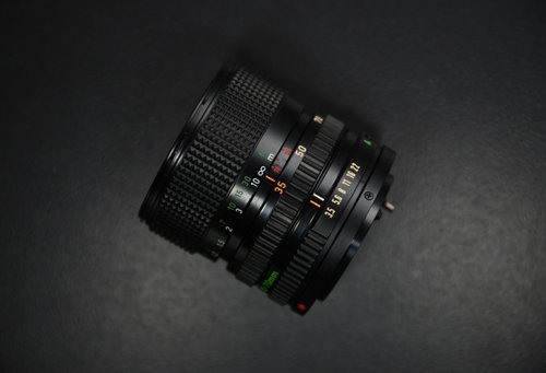 Film Camera Vogue 【經典古物】佳能 Canon Zoom 35-70mm F3.5 Macro 微距 手動鏡頭