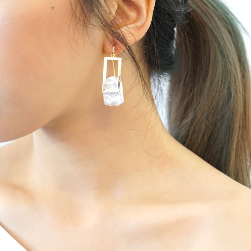 珍珠系列 -長方形天然珍珠耳環 - 耳環/耳夾 - 珍珠 金色
