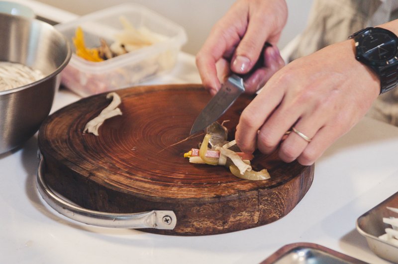 臺灣櫸木砧板 Taiwan Beech Chopping Board - 托盤/砧板 - 木頭 