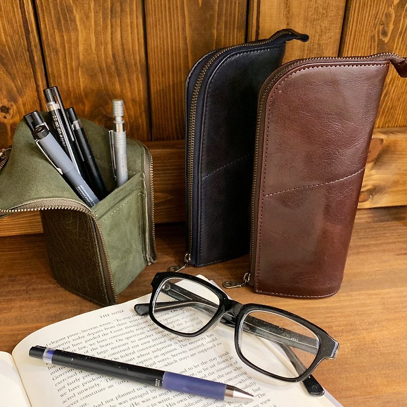 [Buffalo leather] Stand type pen case - Pencil Cases - Genuine Leather Brown