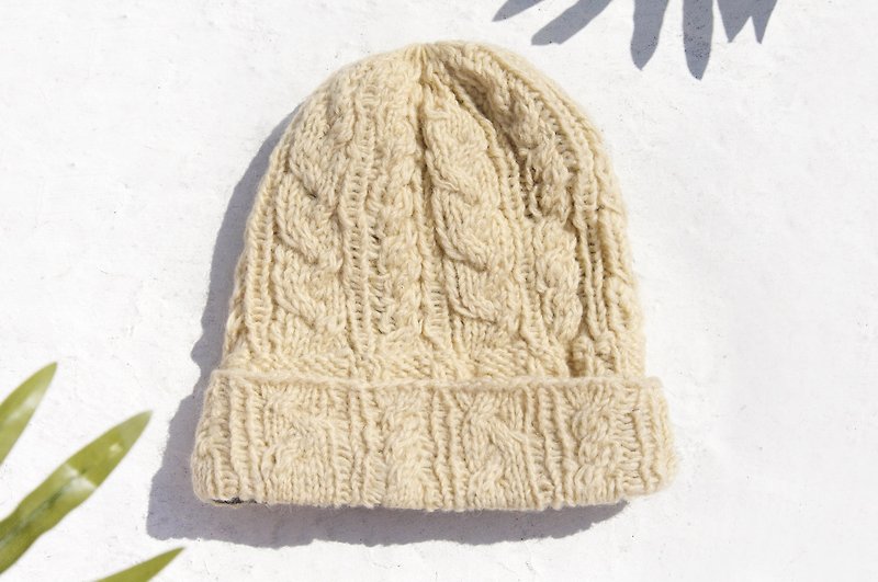 Christmas Market Christmas Gifts Limited Hand Knitted Pure Wool Hat / Knitted Hat / Knitted Wool Hat / Inner Brush Hand Knitted Wool Hat / Woolen Hat-Twist Goose Yellow Boston Cake Beige - หมวก - ขนแกะ สีเหลือง