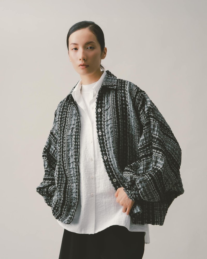 UUIN_黑灰條泡泡連袖外套 - 女大衣/外套 - 其他材質 黑色