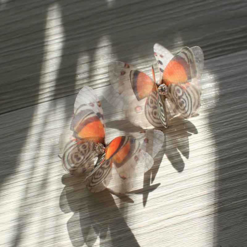 A pair of butterfly tulle earrings & rhinestone 925 silver ear pin pierced or clip-on earring - Earrings & Clip-ons - Silk Orange