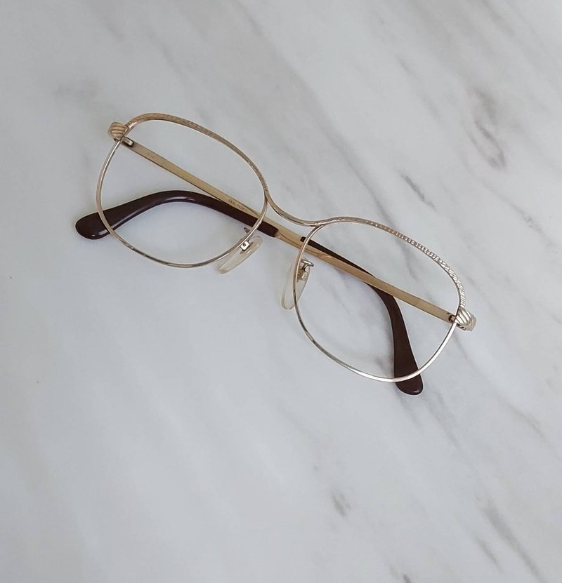 VINTAGE out-of-print old brand new antique glasses 14KGP gold three-dimensional engraved pattern - กรอบแว่นตา - โลหะ สีทอง