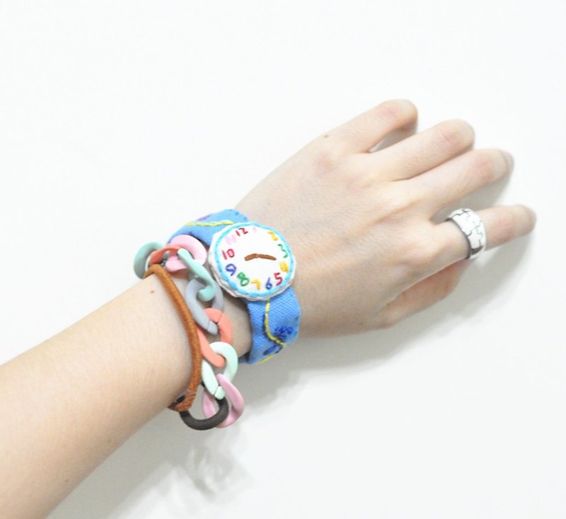 magichand original hand-made embroidery cute fake watches bracelet (blue) - สร้อยข้อมือ - กระดาษ สีน้ำเงิน