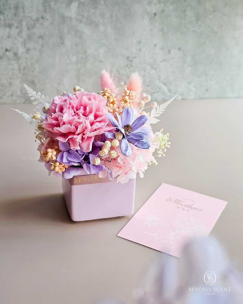 Pink porcelain immortal diffuser table flower - ช่อดอกไม้แห้ง - พืช/ดอกไม้ สึชมพู