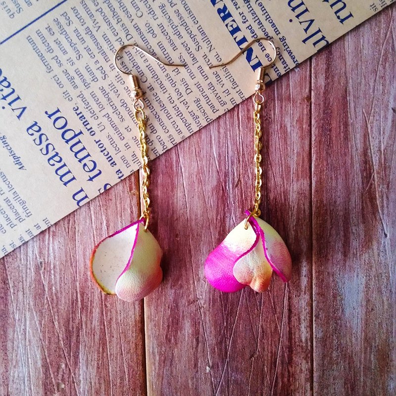 Petal earrings gradient pink yellow fishing style long chain can be changed to clip-on leather Kai handmade leather - Earrings & Clip-ons - Genuine Leather Pink