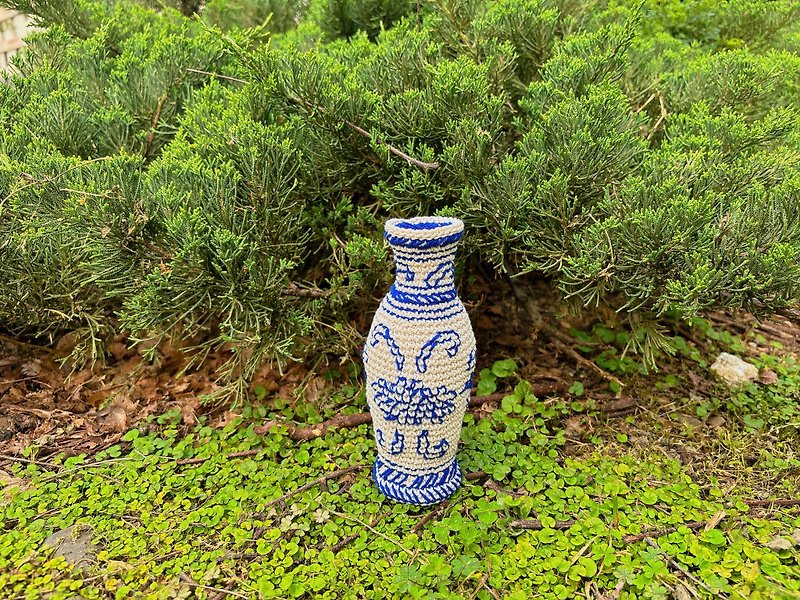 菊とベゴニアの花瓶 青と白の磁器風手織り花器 - 花瓶・植木鉢 - コットン・麻 ホワイト